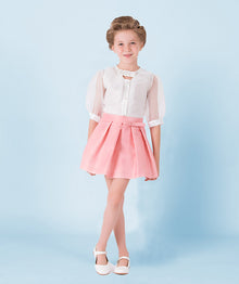  Pink skirt with a little bow on the waist